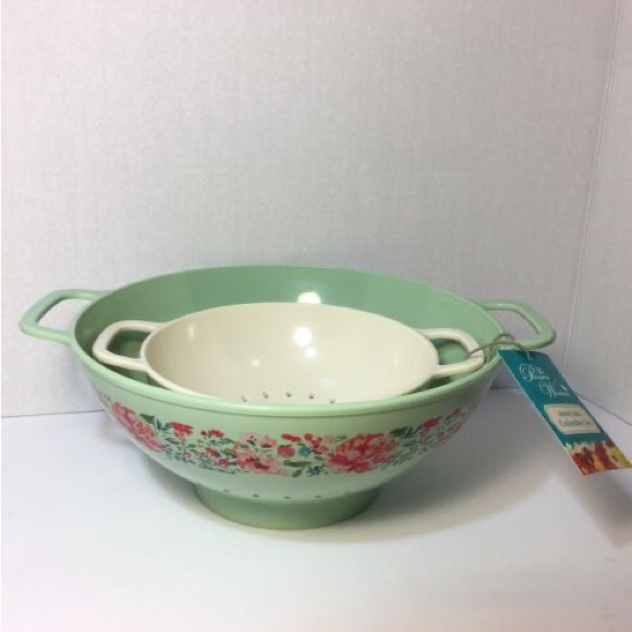 Pioneer Woman colander set - Picture 2 of 5